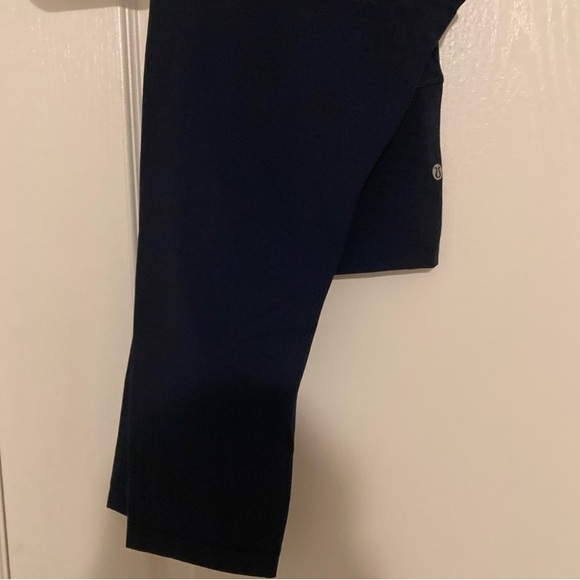 Lululemon Align Hr Crop HIGH RISE 21” - Picture 5 of 6